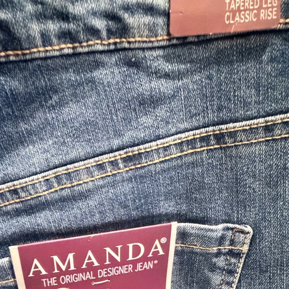NWT Gloria Vanderbilt Amanda Jeans 20W Short Tapered Classic Rise Stretch Denim